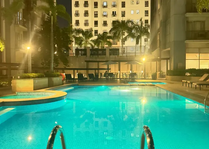 One Palm Tree Liebeshotel Manila